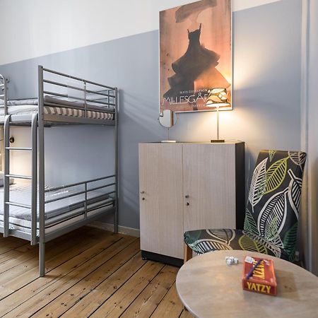 Castanea Old Town Hostel Stockholm Exterior photo