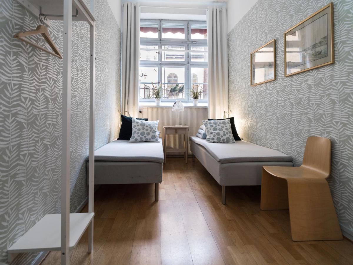 Castanea Old Town Hostel Stockholm Exterior photo